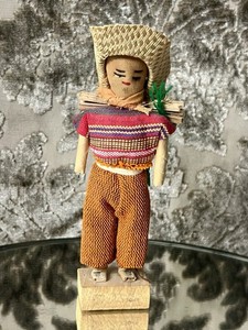 Vintage Guatemalan Peruvian Folk Art Straw Traditional Handmade Worry Doll 1950s