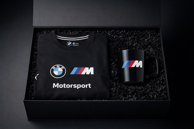 BMW M Motorsport Geschenkset Geschenkbox T-Shirt Tasse M Größe M