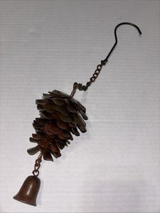 Antique Pine Cone Hanging Rain Chime, Sturdy Reliable Metal Beautiful Sound Deco
