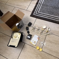 Medela pump in style advanced double breastpump motor Plus Accessories