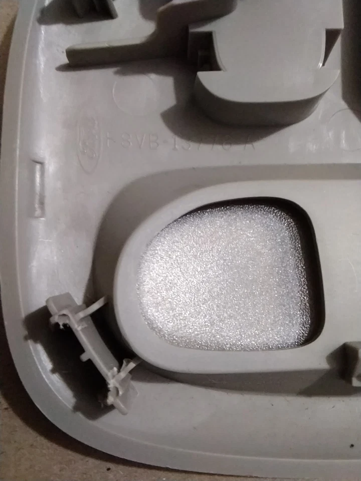 (98-02) LINCOLN TOWN CAR DOME MAP LIGHT ( F8VB-13776-A ) (OEM) - Image 4 of 4