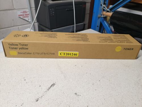 Compatible Xerox CT201246 Yellow Toner for Color Press 700 / C75 / J75 - Picture 1 of 3