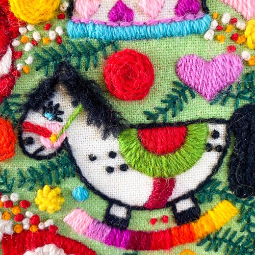Vintage CHRISTMAS Toys Handmade Colorful Framed Wreath Needlepoint Wall ART - Picture 6 of 11
