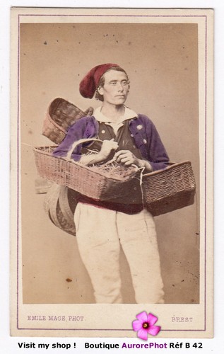 CDV Ancien Dierkes à Saint-Avold – Jeune Garçon Costumé, Carte Colorisée, Réf D32