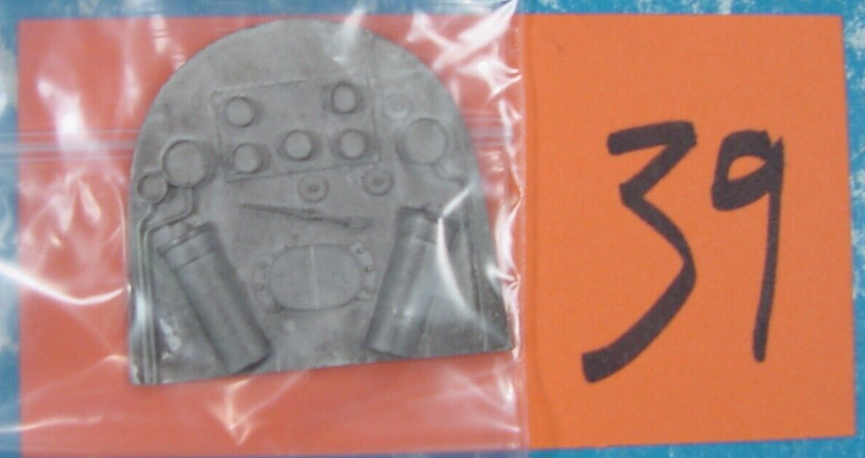 39-o-scale-max-gray-or-u-s-hobbies-steam-locomotive-backhead-detail