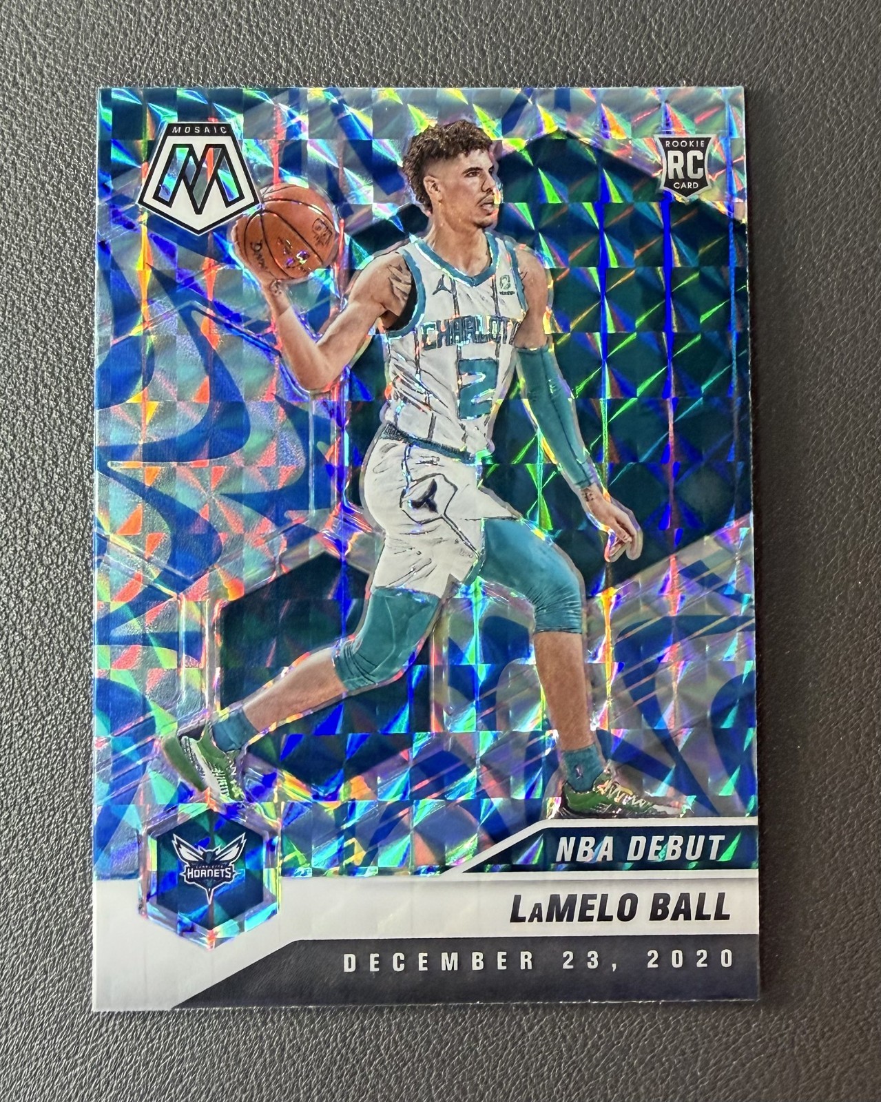 LaMelo Ball Rookie 2020 Mosaic NBA Debut #262 Reactive Blue Prizm