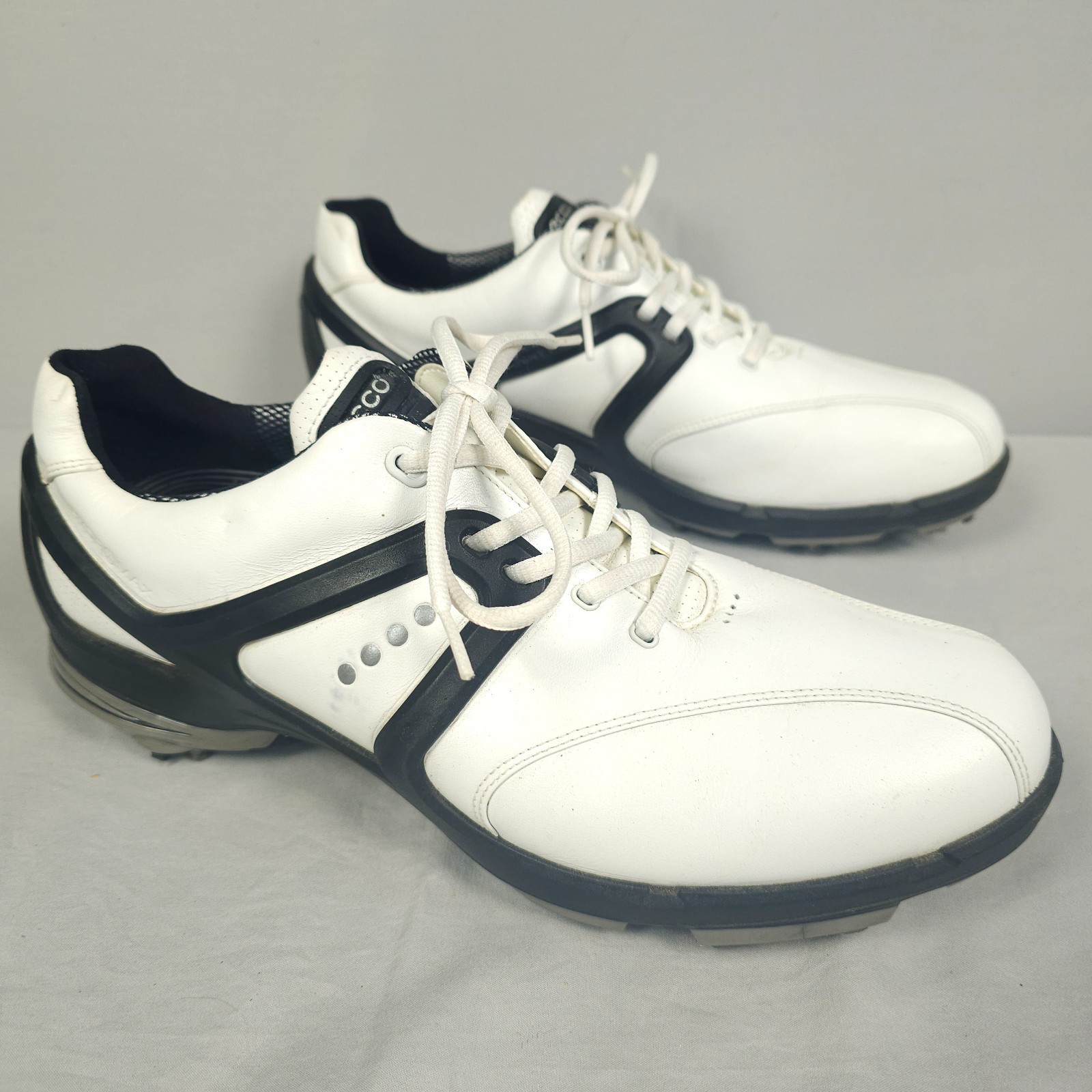 Men Size 12-12.5 / 46 White Black Leather