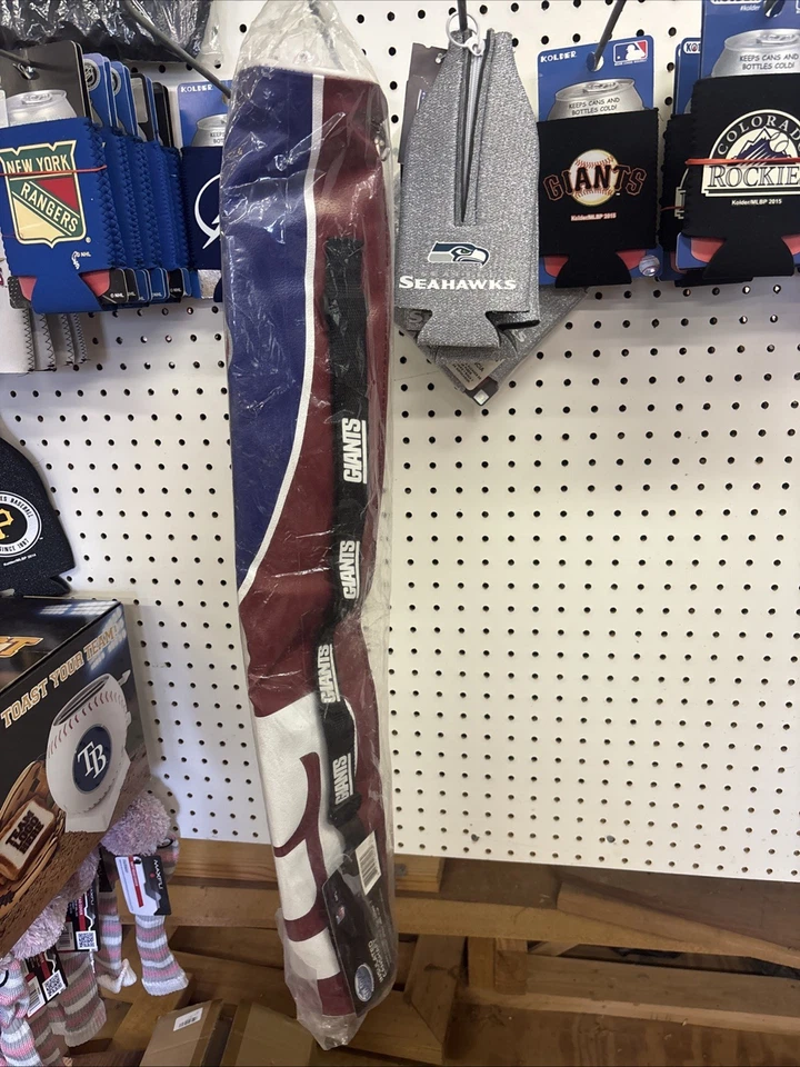 Enfriador de bebidas aislado de fútbol americano de 6 latas New York Giants con licencia oficial Foto 2 de 2