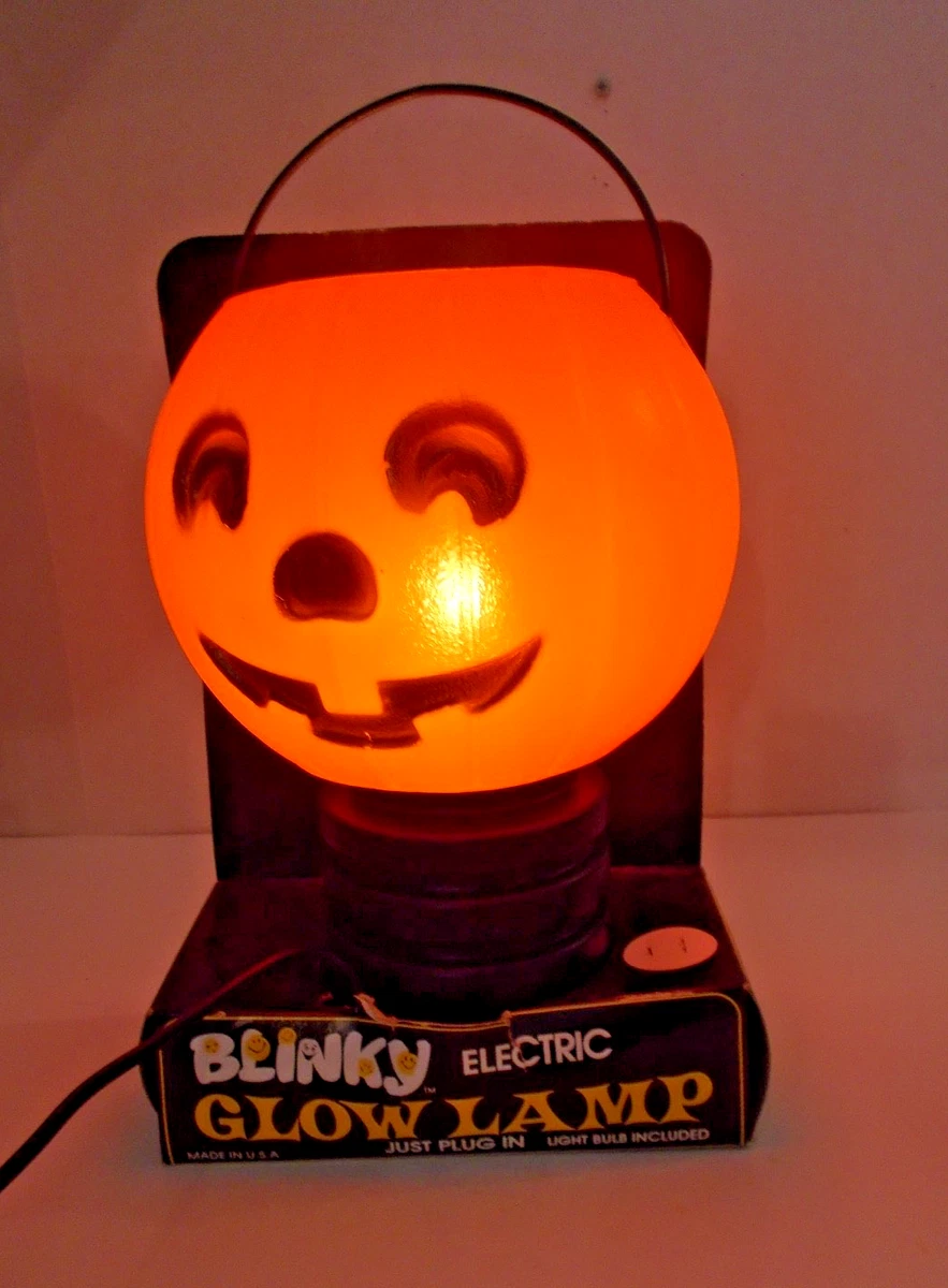 25+ Vintage Blow Mold Pumpkin In Halloween Lights (1960-1990) for