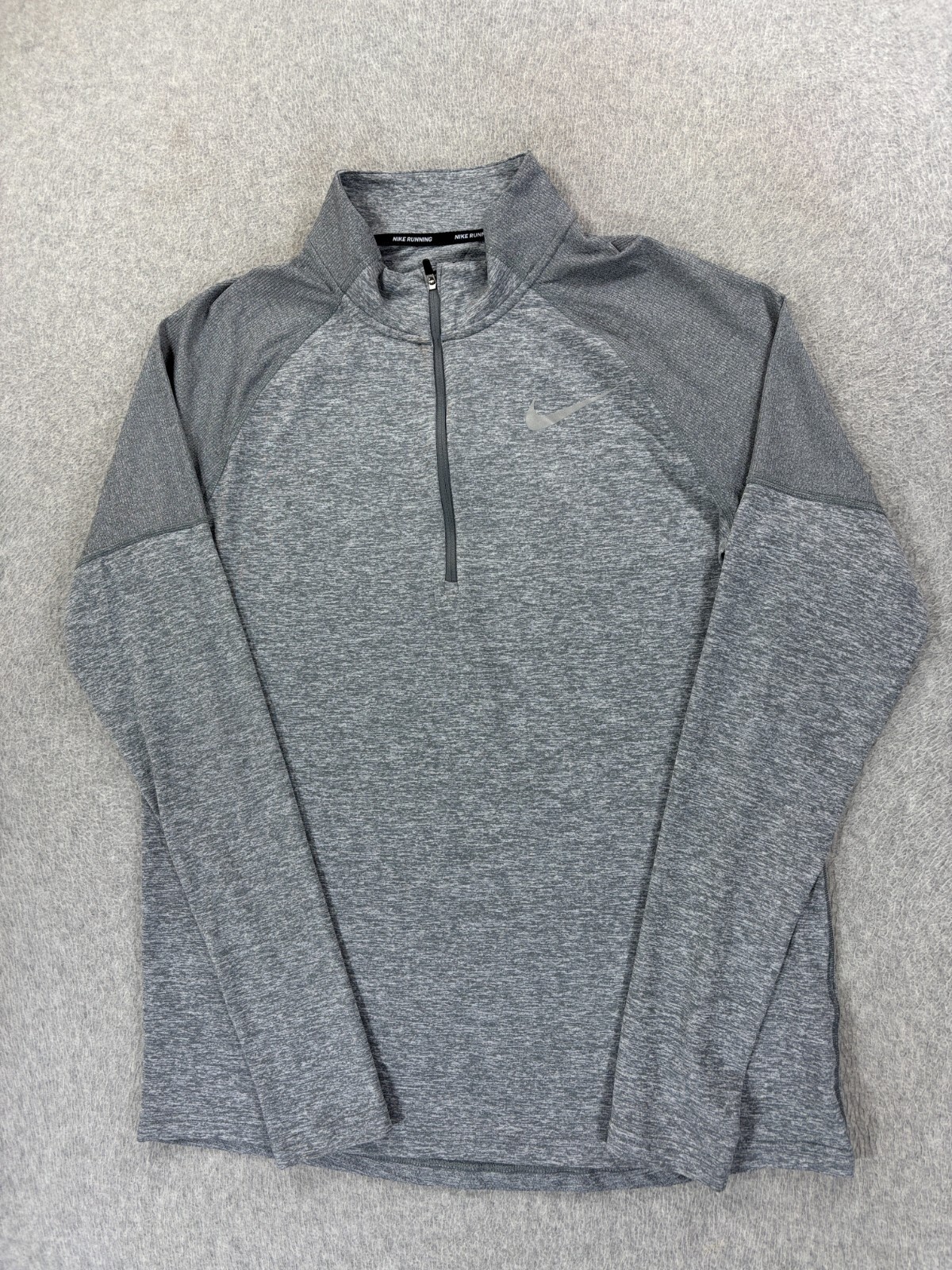 Nike Dri Fit Long Sleeve 1/4 Zip Running Pullover (Men's Medium) Gray