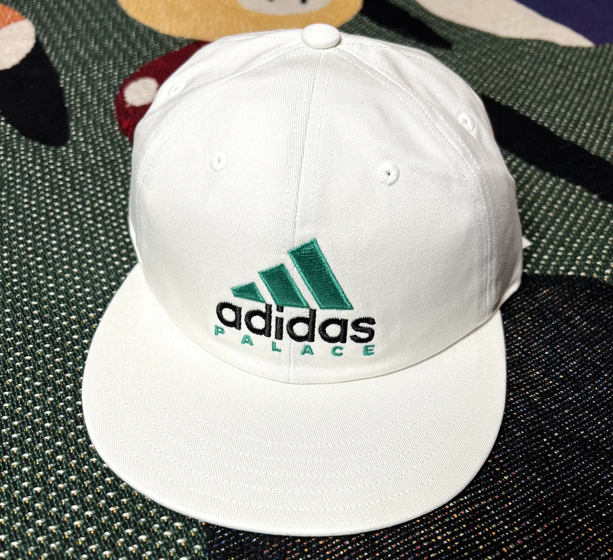 Adidas top eqt snapback