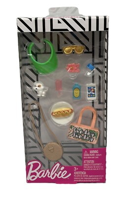 Barbie Storytelling Sunday Funday Beach Accessories Fashion Pack PLAYSET