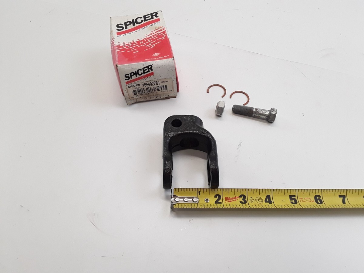 10-4-1061SX International 1654922C1 Steering 1706729 Yoke