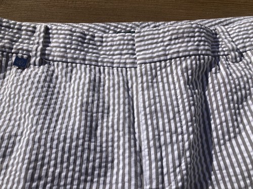 Ralph Lauren Shorts 10P Seersucker Greige White Bermuda Petite 9" Inseam - Picture 2 of 7