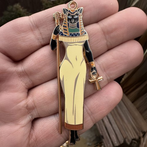 Pin esmaltado TiBS Egyptian Mythology Bastet de 3′′ - Imagen 2 de 2