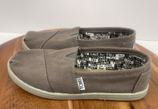 TOMS Classic Alparagatas Canvas Shoes Youth Kids Size Y2.5 Slip-On