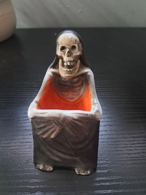 Ceramic Skeleton Ashtray Vintage 1950s   Made in Japan 
