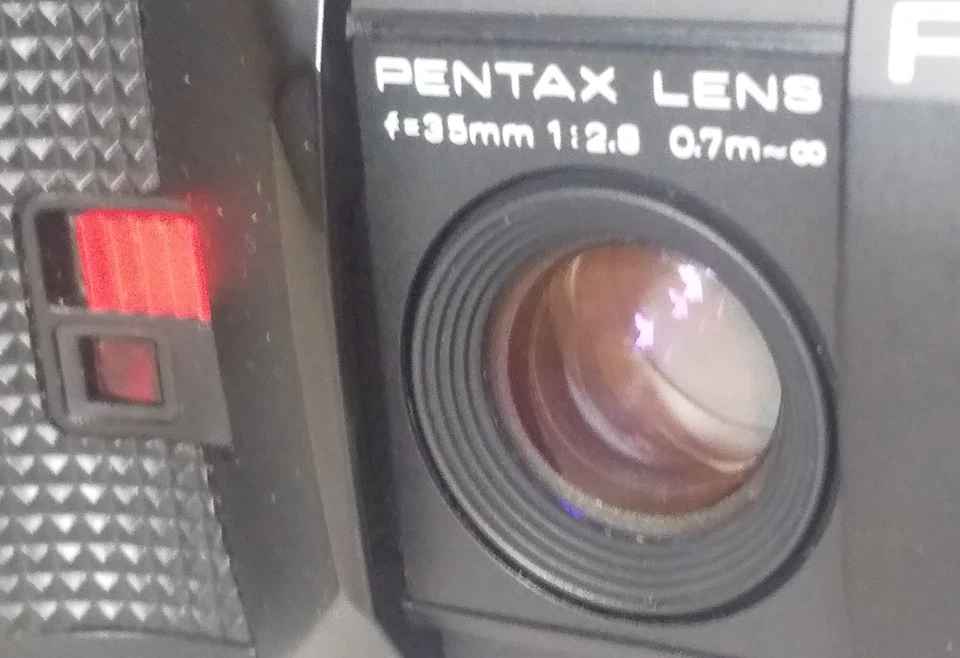 [Near MINT] PENTAX PC35 AF-M Date 35mm Point & Shoot Film Camera From JAPAN - Image 2 of 4