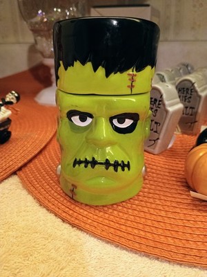 Halloween Monster Head Frankenstein Salt & Pepper Shakers