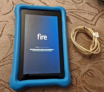 Amazon Fire Tablet 5.Gen 7'' 8GB schwarz WiFi Fire OS SV98LN Top Zustand