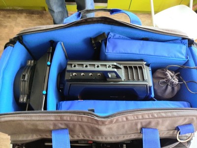 BLACKMAGIC DESIGN, URSA 4K EF, Canon 24-105mm AF incl. 2 battery inc. FULL KIT 