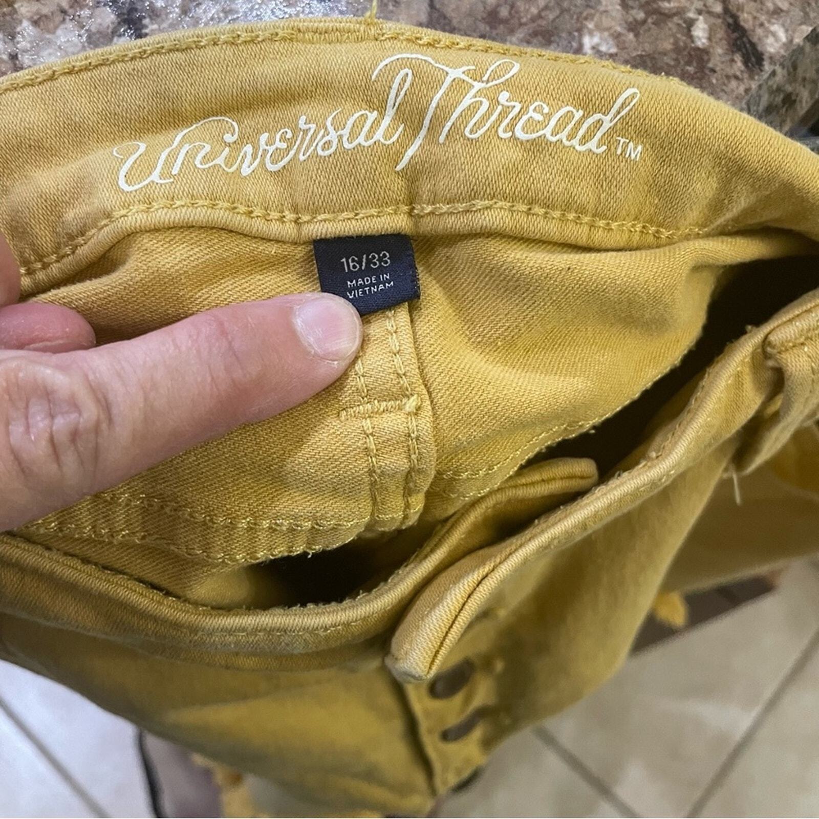 Universal Thread ladies plus size distressed frin… - image 4