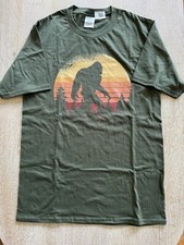 Retro Bigfoot Believer Silhouette Sasquatch Hide And Seek T-Shirt