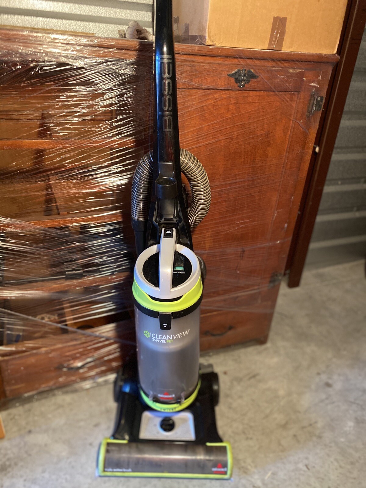 Bissell Cleanview Swivel Pet Plus Green Upright Vacuum, 2252, Sweeper