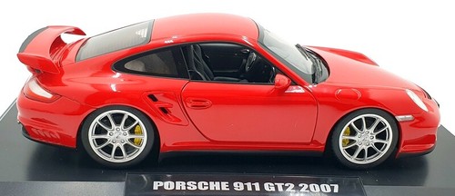 Norev 1/18 Scale Diecast 187502 - Porsche 911 GT2 - Red - Picture 4 of 5