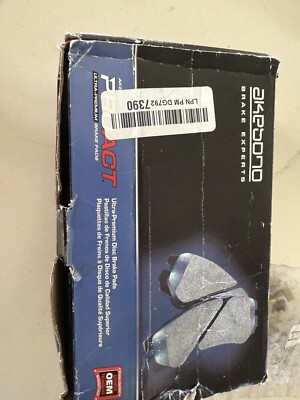 Front Ceramic Brake Pads  Akebono  ACT1178A. Fit Lexas IS 250