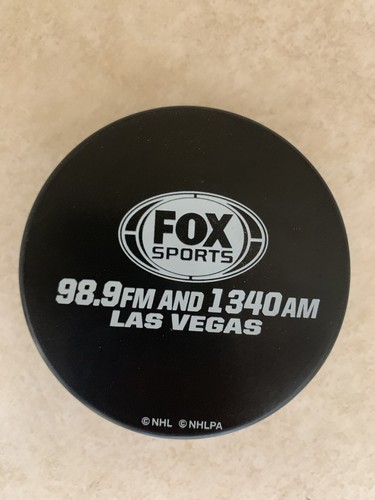 Vegas Golden Knights William Karlsson Lady Byng Award Preseason Puck #2 - Picture 2 of 2