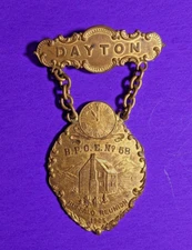 ANTIQUE: BUFFALO REUNION, 1905/ DAYTON  LODGE No. 58 B.P.O.E. ELKS BADGE