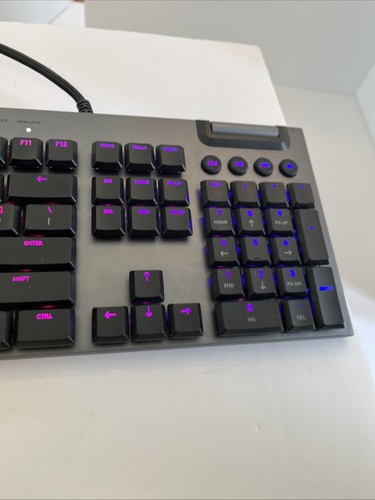 Logitech G815 RGB Wired Mechanical Gaming Keyboard Clicky TESTED & WORKS - 第 11/24 張圖片