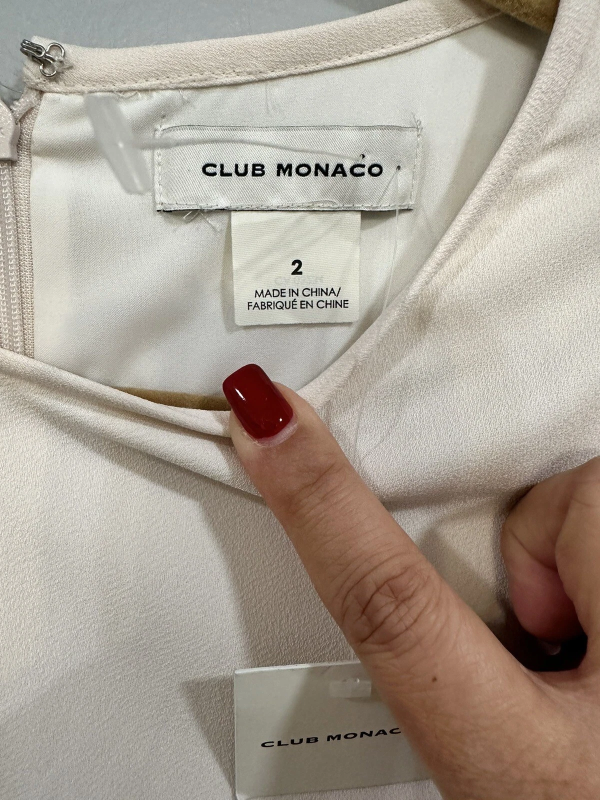 OFF WHITE Abito Club Monaco Larchye bianco sporco bianco nuovo con etichetta taglia 2