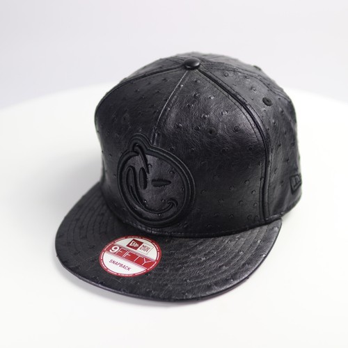 New Era YUMS 9Fifty Men’s Black Adjustable SnapBack Cap Ostrich Faux