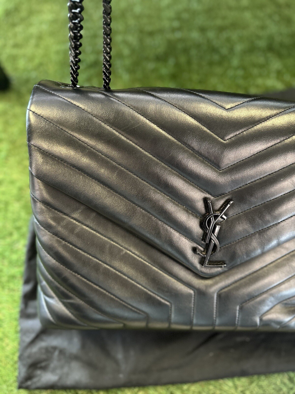 SAINT LAURENT Borsa a tracolla YSL Large Loulou nera $2650 vendita al dettaglio 100% autentica spedizione rapida