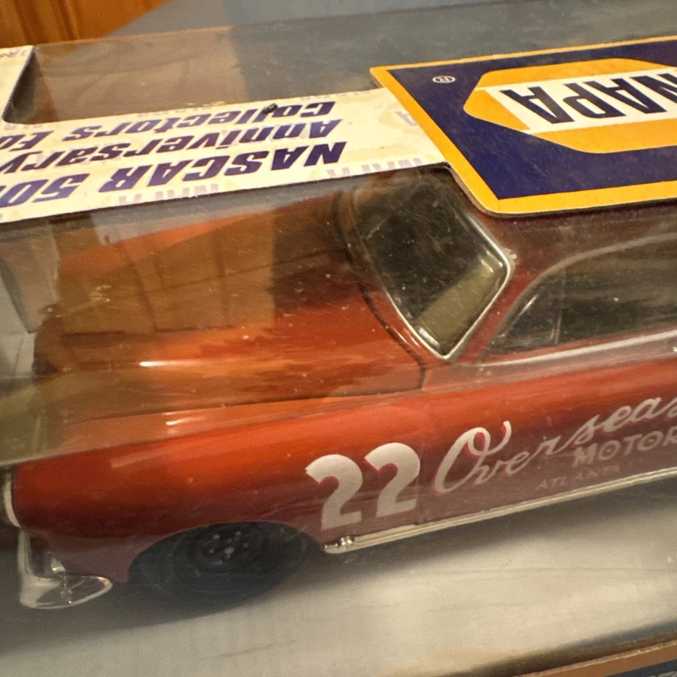 1949 Red Byron #22 Olds 88 Napa 50th Anniversary Collectors Edition 1 Of 6 - Image 4 of 4