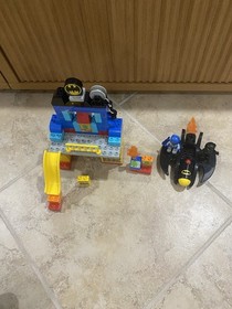 LEGO DUPLO Batman Batcave Adventure 10545 Batman & Catwoman Minifigs + Legoland