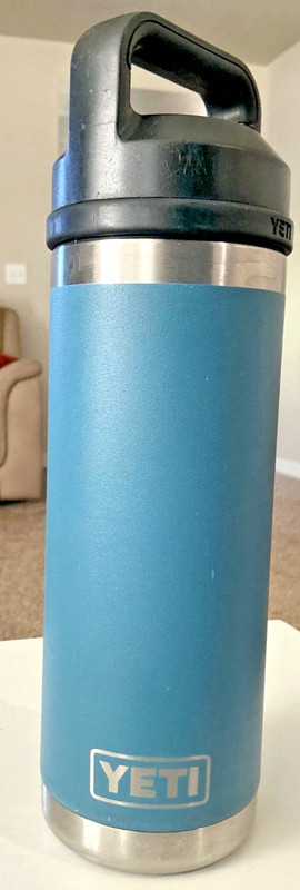 YETI Rambler Bottle - 18 oz. - Chug Cap - Nordic Blue