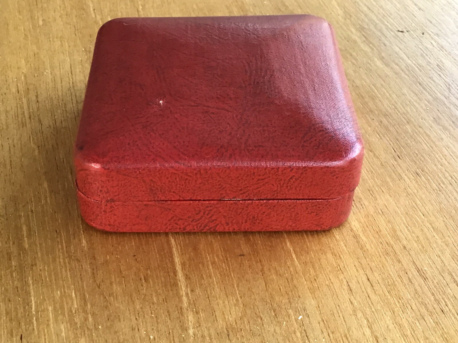 VINTAGE JEWEL CREST DONALD SIMPSON EMPTY BROOCH BOX eBay