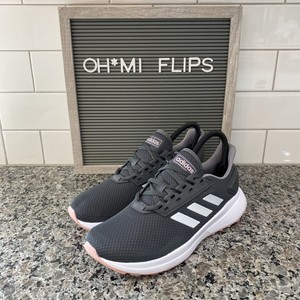 adidas light motion trainers
