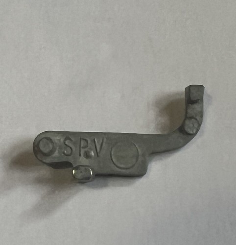 DINKY Cpt SCARLET SPV #104 - ORIGINAL FRONT HECKKLAPPE RELEASE LEVER