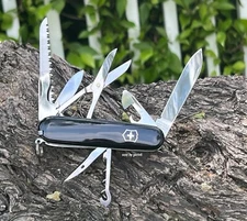 Swiss Army Original Knife Black Huntsman, 15 Functions Victorinox 1.3713.3 NIB