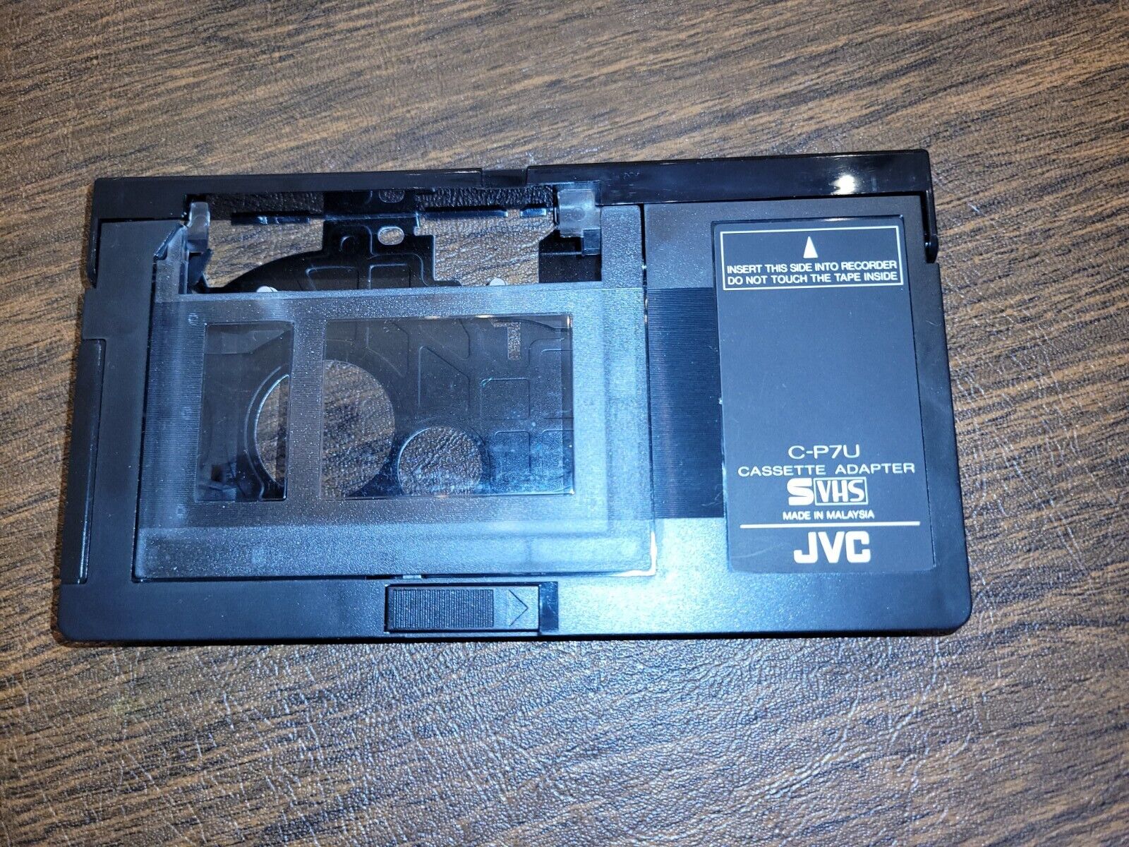 blozen explosie Fokken JVC VHS-C Motorized Cassette Tape Adapter C-P7U Plays in VCR | eBay
