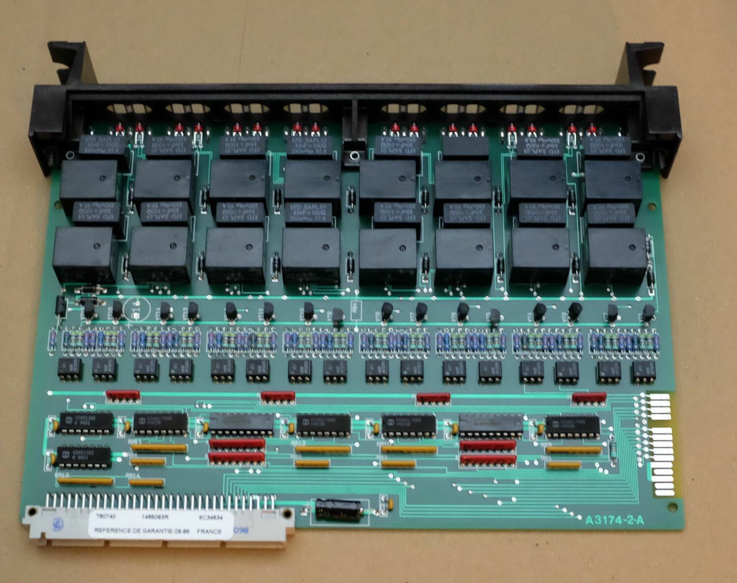 Carte de commande Merlin Gerin Ref. 60 740 robuste pour automate April PB80 350VAC - 4