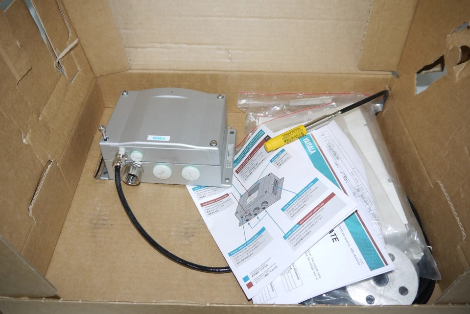 Vaisala HMT333 3F0B001BCAB200B3ACCAAA1 Humidity/Temperature Transmitter New - Image 3 of 4