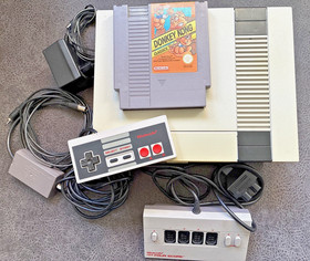 NES ORIGINAL NINTENDO KONSOLE -  KOMPLETT 👉OHNE DONKEY KONG NES SPIEL  👈 *👍*