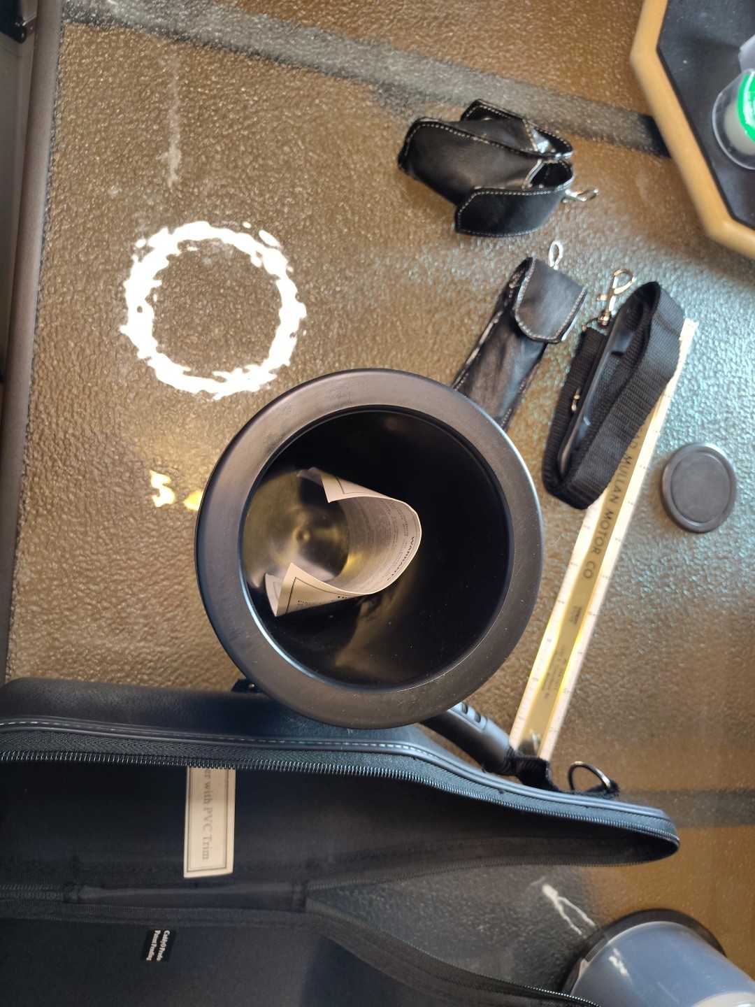 The Caddy O Wine Bottle Carrying Tote Corkscrew Chiller Black Black Leather