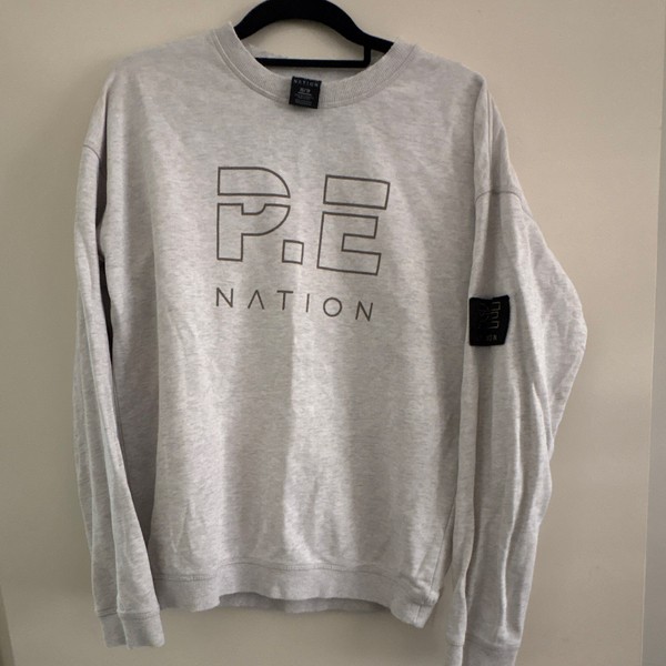 P.E Nation Women’s XS Grey Crew Neck Logo Graphic Fleece Raglan Pullover
