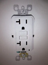 Leviton 20 Amp 125-Volt Duplex Self-Test Slim GFCI Outlet, White 4PK GFNT2-4W